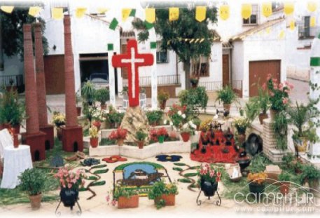 Bases del Concurso de Cruces de Mayo 2014 en Peñarroya-Pueblonuevo 