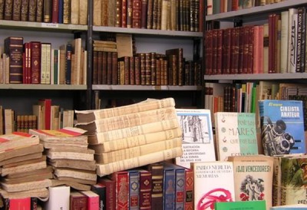 Cartel de Feria del Libro de Ocasión