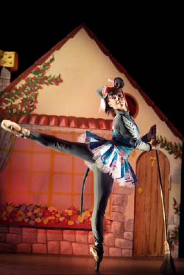 Cartel de Teatro Infantil – “La Ratita Presumida”