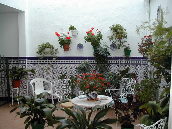 Cartel de Concurso de Decoración de Patios