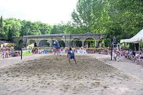 Cartel de I Torneo de Vóley Playa “Ciudad de Llerena”