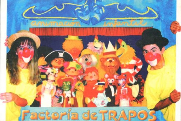 Cartel de Teatro-Show en la granja