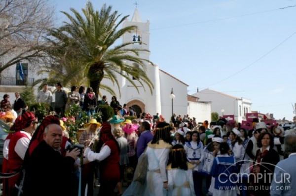Cartel de Domingo de Piñata en Azuaga