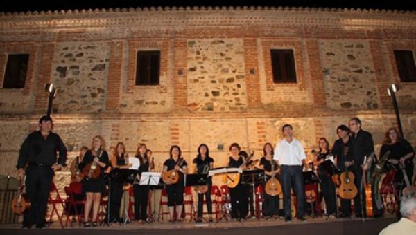 Cartel de Orquesta de Pulso y Púa de Azuaga
