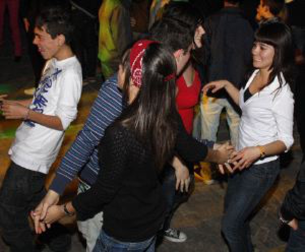 Cartel de Discoteca Light para jóvenes 