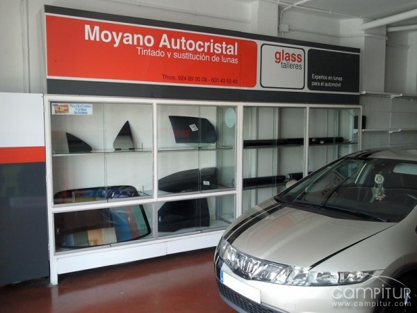 Moyano Autocristal 