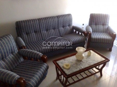 Sofas 3+2 de Madera en muy buen estado