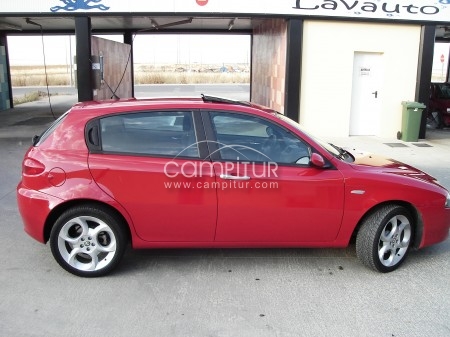 Foto 2 de VENDO ALFA 147 19.JTDm 120cv 36200km PERFECTO ESTADO!