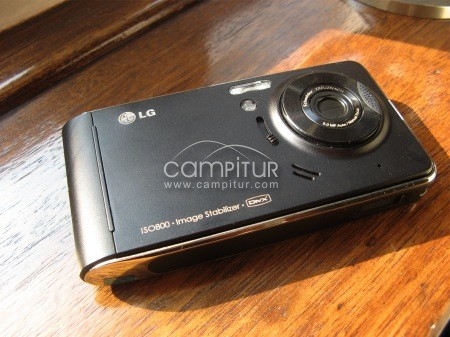 Foto 2 de LG KU 990 