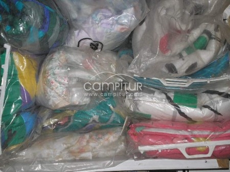 se venden edredones de camas de 80