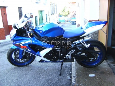 Vendo Suzuki GSXR 600