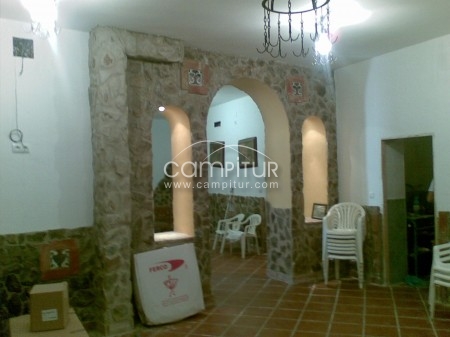 Foto 3 de se vende meson a estrenar con vivienda
