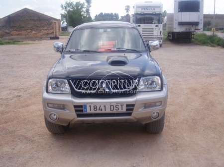 Foto 2 de PICK-UP 4X4 D.C. MITSUBISHI L 200