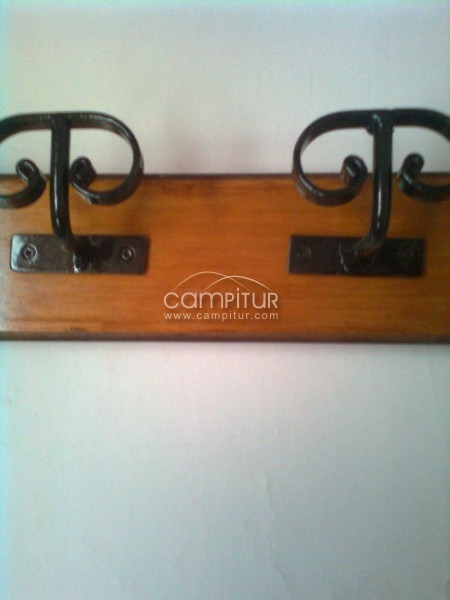 Foto 2 de SE VENDE PERCHA DE FORJA