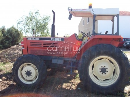 se vende KUBOTA 6950 DT