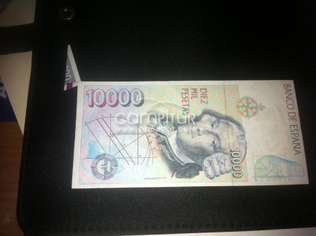 Foto 2 de Vendo billete de 10000pts cn fallo de impresion