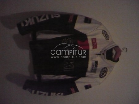 Foto 3 de chaqueta de piel suzuki