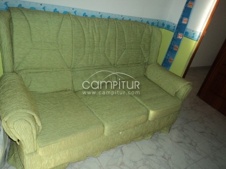 VENDO SOFÁ-CAMA CASI NUEVO