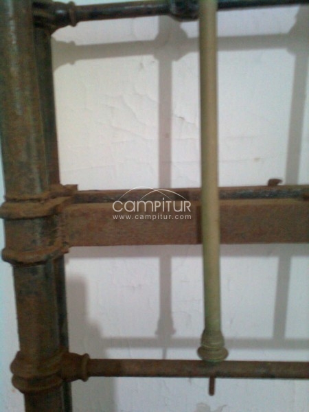 CAMA ANTIGUA DE FORJA