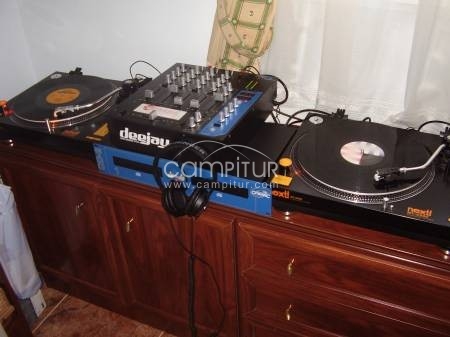 vendo equipo dj completo o cambio por ordenador de sobremesa o portátil