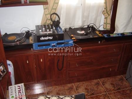 Foto 4 de vendo equipo dj completo o cambio por ordenador de sobremesa o portátil