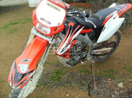crf 450x año 2005 matriculada