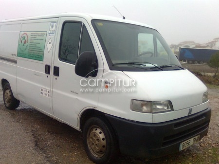 Foto 3 de SE VENDE FIAT DUCATO 10Q. 1.9 TD CON CAJON ISOTERMO-BERLANGA