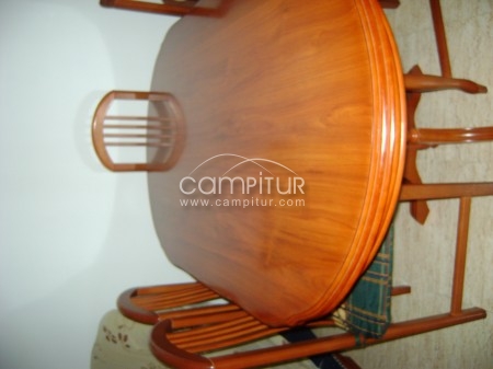 VENDO MESA COMEDOR