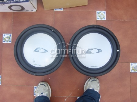 VENDO SUBWOOFER ALPINE