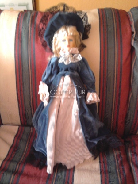 Vendo Muñeca Porcelana