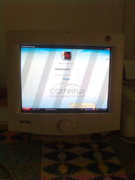 Foto 2 de MONITOR DE 15 PULGADAS 