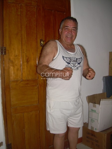 BUSCO MI MEDIA NARANJA