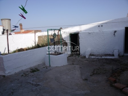 SE VENDE CASA EN AHILLONES