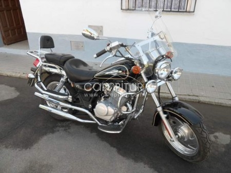 Vendo moto custom LIFAN- FLY DRAGON por sólo 1.300 euros.