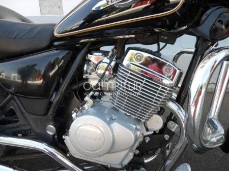 Foto 4 de Vendo moto custom LIFAN- FLY DRAGON por sólo 1.300 euros.