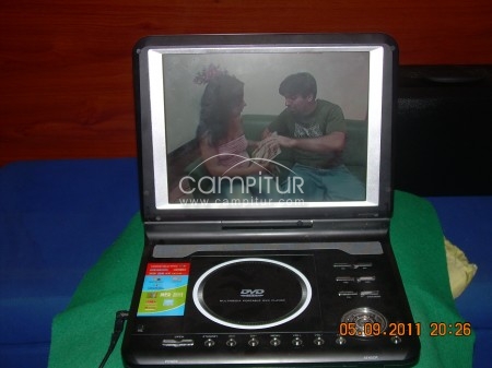 VENDO DVD PORTATIL