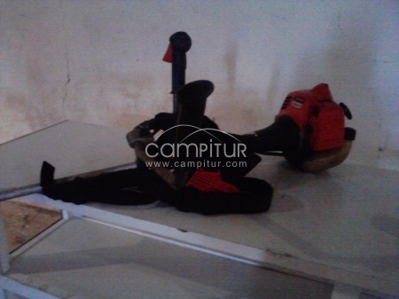 SE VENDEN VAREADORAS STIHL Y DESBROZADORA