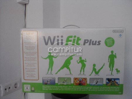 SE VENDE WII FIT PLUS