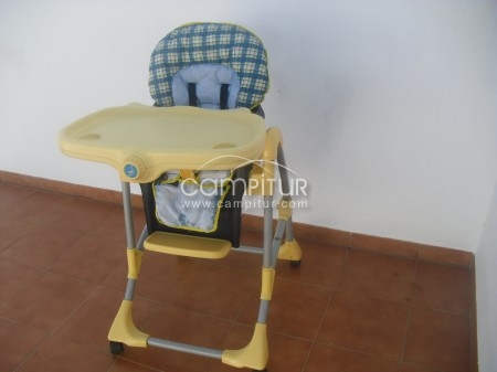 Vendo trona de bebé