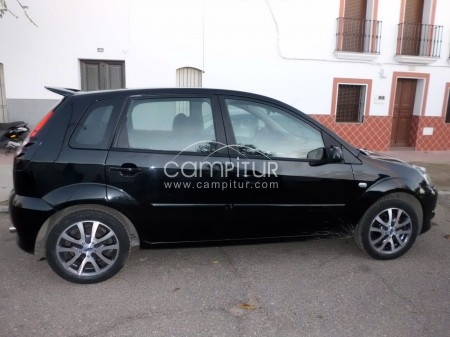 COCHE FORD FIESTA