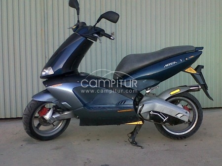 VENDO MOTO APRILIA AREA 51