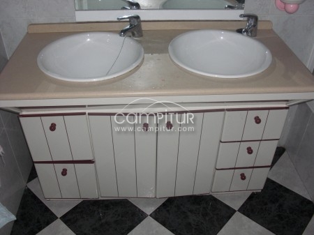 mueble de cuarto de baño
