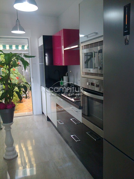 Foto 4 de SE VENDE CASA RECIÉN REFORMADA Y AMUEBLADA EN BERLANGA