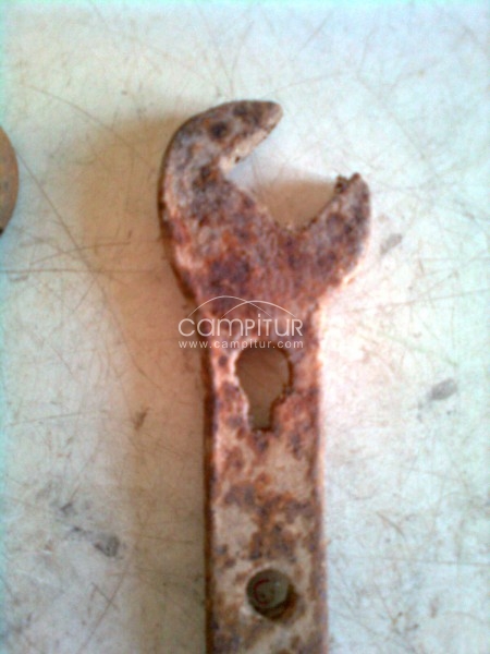 Foto 3 de LLAVES ANTIGUAS DE ARADOS