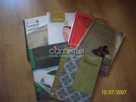 vendo libros de 1 bachiller cien.sociales