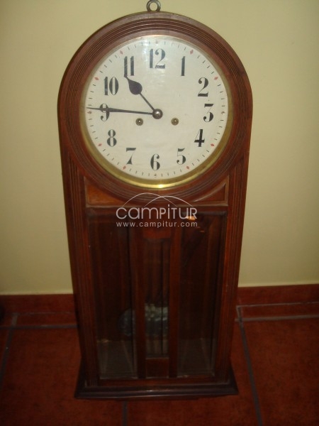 RELOJ DE PARED ANTIGUO