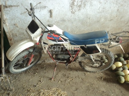 se vende moto 