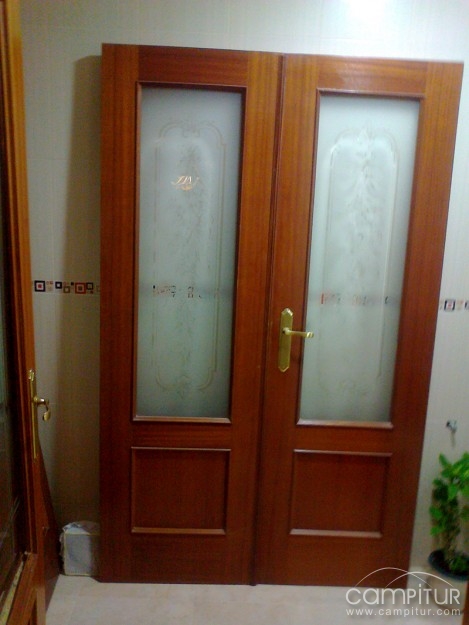Vendo puertas de madera 