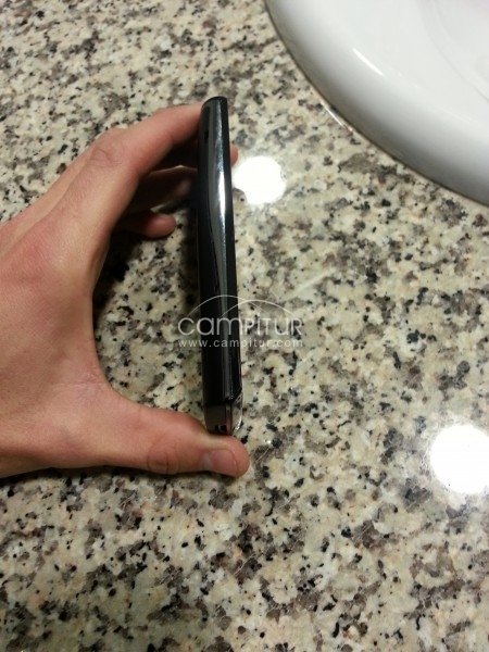 Foto 2 de vendo sony xperia x10 negro-plata