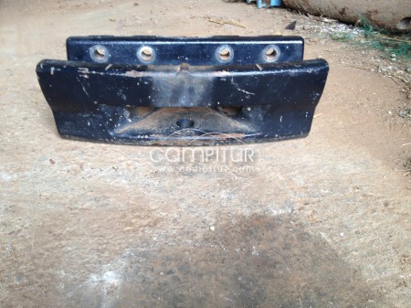 Se vende soporte para pesas delanteras tractor